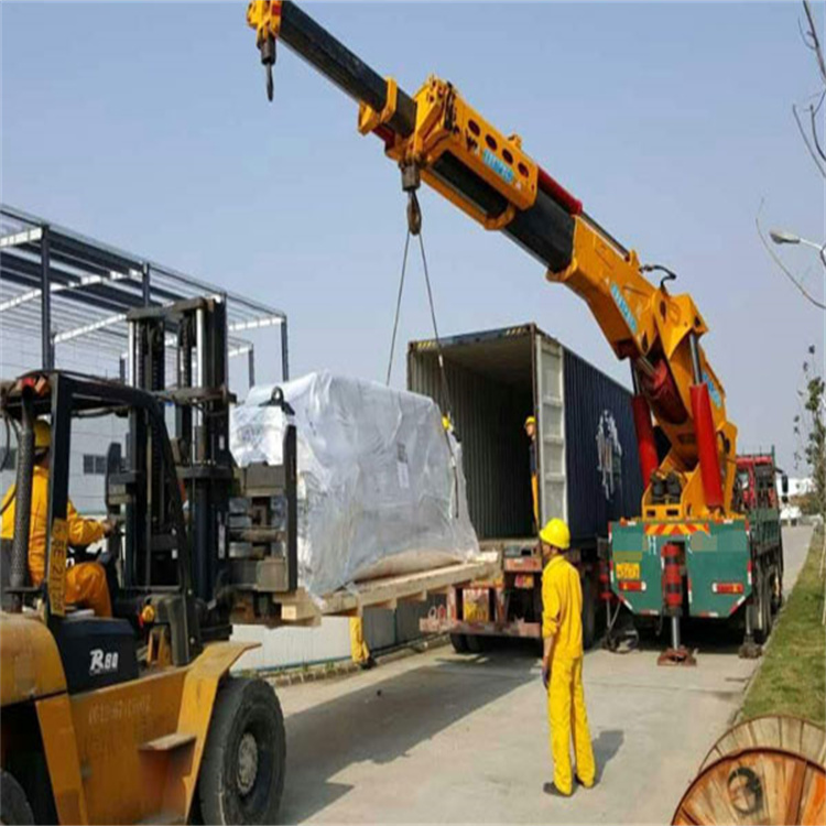 东兴吊车租赁价格、流程、安全标准全解析，快速解决施工难题