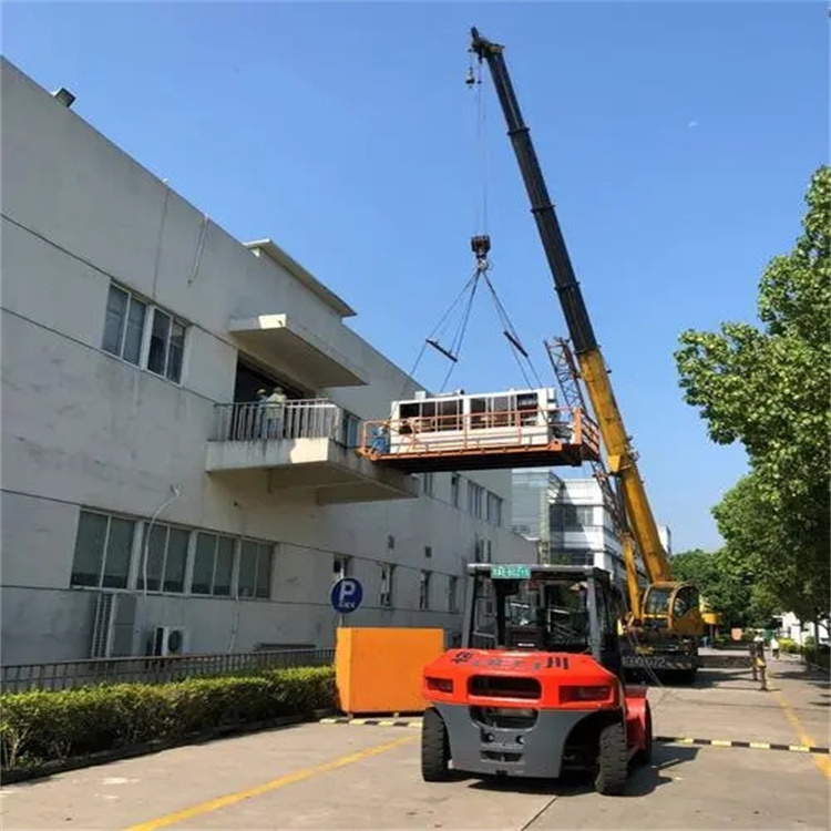 东兴35t汽车吊一个台班多少钱