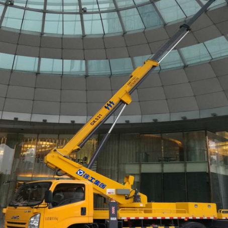 东兴附近高空作业车租赁｜安全设备租赁｜高空安装|工程定制化方案｜亿立达设备租赁